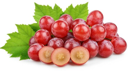 Obraz premium Fresh Red Grapes with Leaves