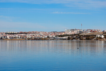 Obraz premium Mogan Lake view in Gölbaşı Ankara Türkiye