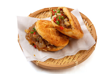 Shaobing (Baked cake in griddle) with bean jelly 烧饼夹凉粉
