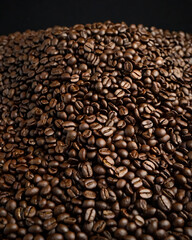 Fototapeta premium A steaming cup of coffee surrounded by scattered coffee beans.