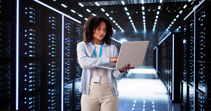 Analyst Engineer In Cloud Data - Powered by Adobe