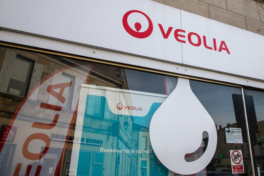 Veolia Ramp Sign
