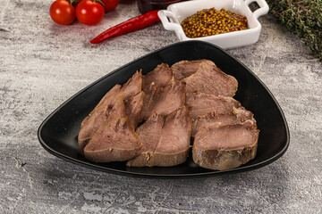 Sliced boiled pork tongue snack