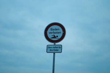 Baden verboten