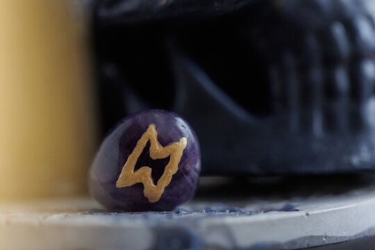 Symbol of ancient culture. Nordic dagaz rune.