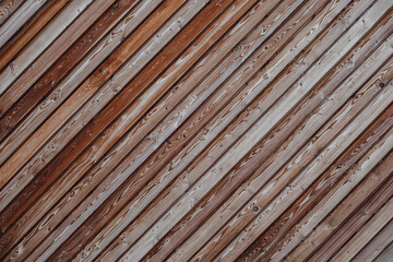 Bretterwand mit lampen