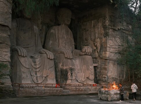 Dazu：A series of Chinese religious sculptures and carvings and UNESCO World Heritage Site located in Dazu District, Chongqing, China. The carvings date back as far as the 7th century AD