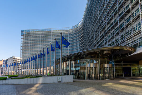 Bruxelles, Belgique - 8 mars 2025: Entr&eacute;e du b&acirc;timent Berlaymont, si&egrave;ge de la Commission europ&eacute;enne. La Commission europ&eacute;enne est l'une des principales institutions de l'Union europ&eacute;enne (UE)
