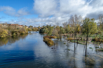 Obraz premium Tormes River in Salamanca, Spain