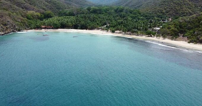 Playa de Cepe Vista de Frente, Aragua, Venezuela