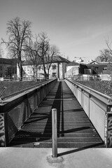 Fototapeta premium bridge over the river