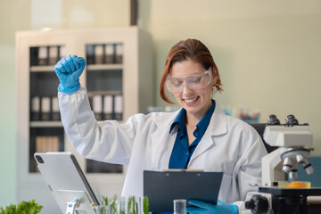 Microbiologists & Nutrition Specialists and medicine, Molecular Analysis in Food Science Labs.