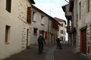 Du Lac de Villerest &agrave; St Haon le Ch&acirc;tel