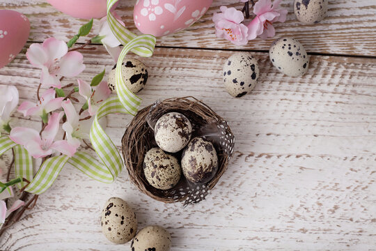 Easter decoration with quail easter eggs