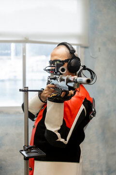 Blind athlete participates in precision shooting at Olympics