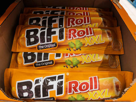 Bifi Roll XXL Sausages in a Carton Box