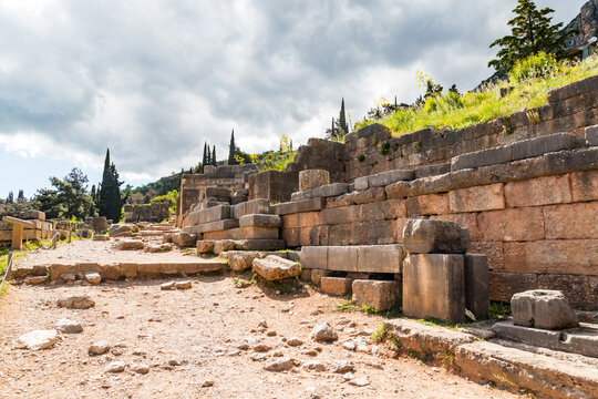 Delphi path