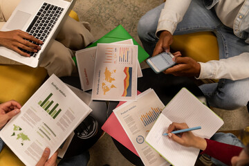 Statistic information on papers