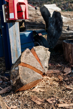 Splitting firewood