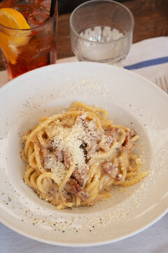 Spaghetti alla Carbonara with Aperol Spritz