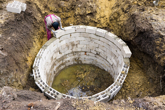 Building a septic tank.
