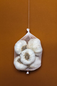 Garlic Bulbs in Mesh Bag