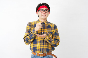 アキバ系の男性　ひらめく　白背景