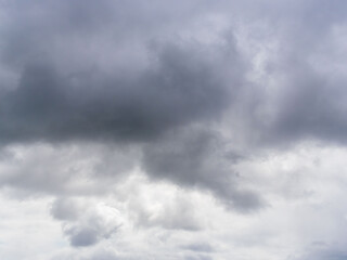 Obraz premium 春の曇りがちな空02