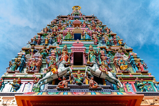 Hindu Temple Facade, travel Kuala Lumpur, Malaysia