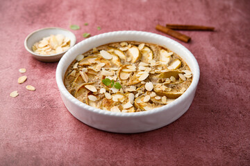 Apple tart with almond flakes