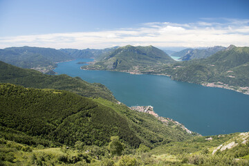 Panoramic view.
Panoramic view of Como Lake and mountain peaks, seen from a location named: “Alpe Giumello”.