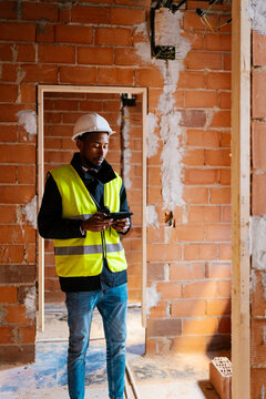Site manager using a tablet