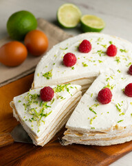 Mille Crepe Cake is a famous french recipe consisting on a cake made with layers crepes and cream.