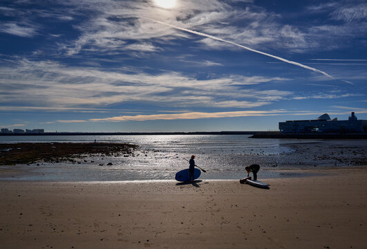 paddle surf