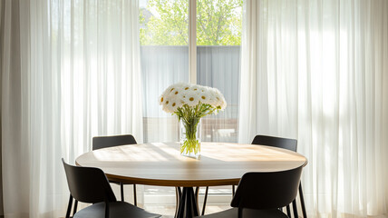 自然光あふれるモダンダイニングルーム