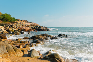 Obraz premium Scenery of Turtle Bay (Haigui Bay) Beach at Shuangyue Bay, Huizhou City, Guangdong Province