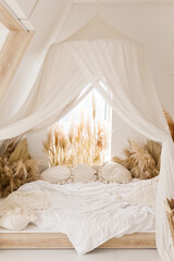 Bedroom with bohemian details decor © aprilante
