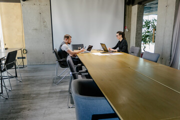 office workers doing brainstorming