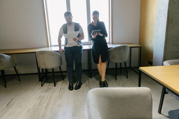 office workers doing brainstorming