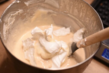 Pyszne gofry ze śmietaną