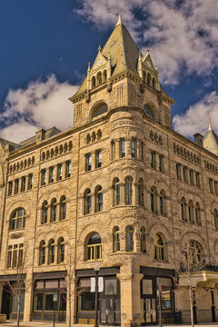 The one-time Hotel Plaza in downtown Piqua Ohio USA 2025. Also Known as the Orr Statler Block building.