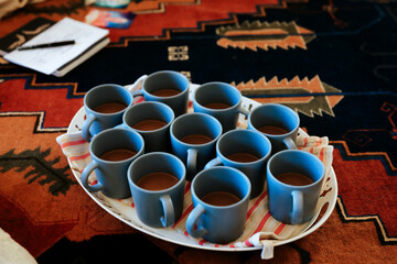 Platter with mugs of cocoa 