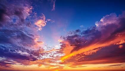 Naklejka premium dramatic colorful sunset sky cloudscape nature background