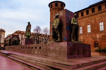 Monumento a Emanuele Filiberto Duca d'Aosta in Piazza Castello. Torino, Italia