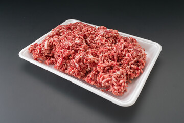 国産和牛　ミンチ　牛肉100%　トレイ　斜め　Japanese beef, minced meat, 100% beef, tray, diagonal
