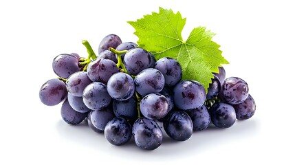 Fototapeta premium bunch of grapes isolated on white background