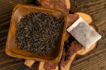 green large leaf tea made of high quality leaves and packaged tea