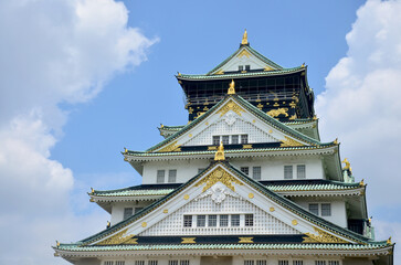 Shachi-Gawara statue at atop Osaka Castle