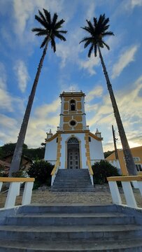 igreja em enseada dos britos, palho&ccedil;a