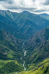 Naklejka premium summer in the mountains. green mountain peaks